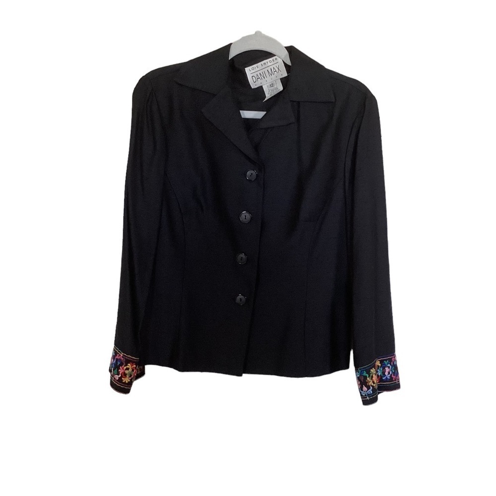 Lois Snyder Danni Max Petite Women’s Black Blazer Embroidered Cuffs Size 12